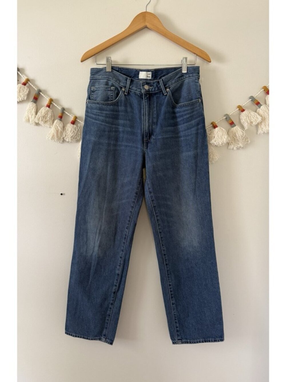 Aritzia Wilfred Free Straight Leg Medium Wash Jeans Denim Classic Cotton 6
